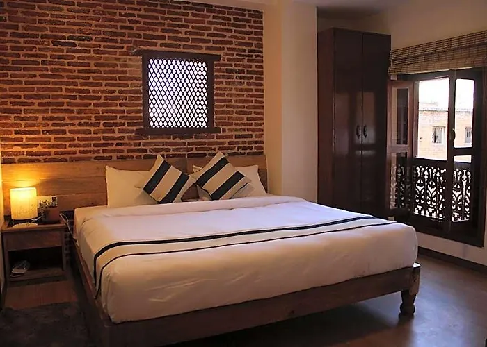 Kgh Patan Катманду