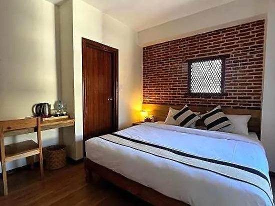 Kgh Patan Отель Катманду